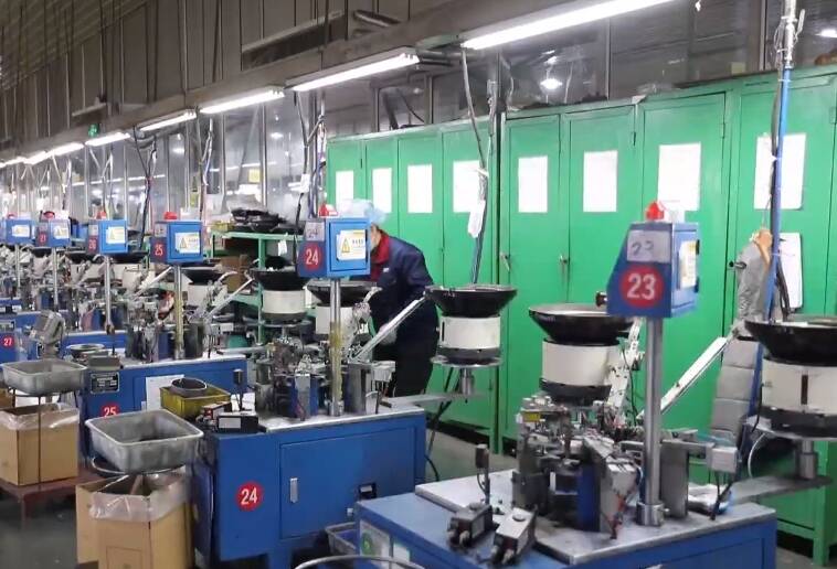 高鐵技術轉讓其實不是問題,我即使把全套中國圖紙和標準都發給你越南,